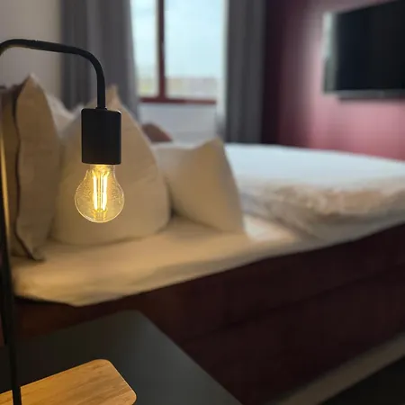 Rubys Hochwertiges Citynah Balkon No2